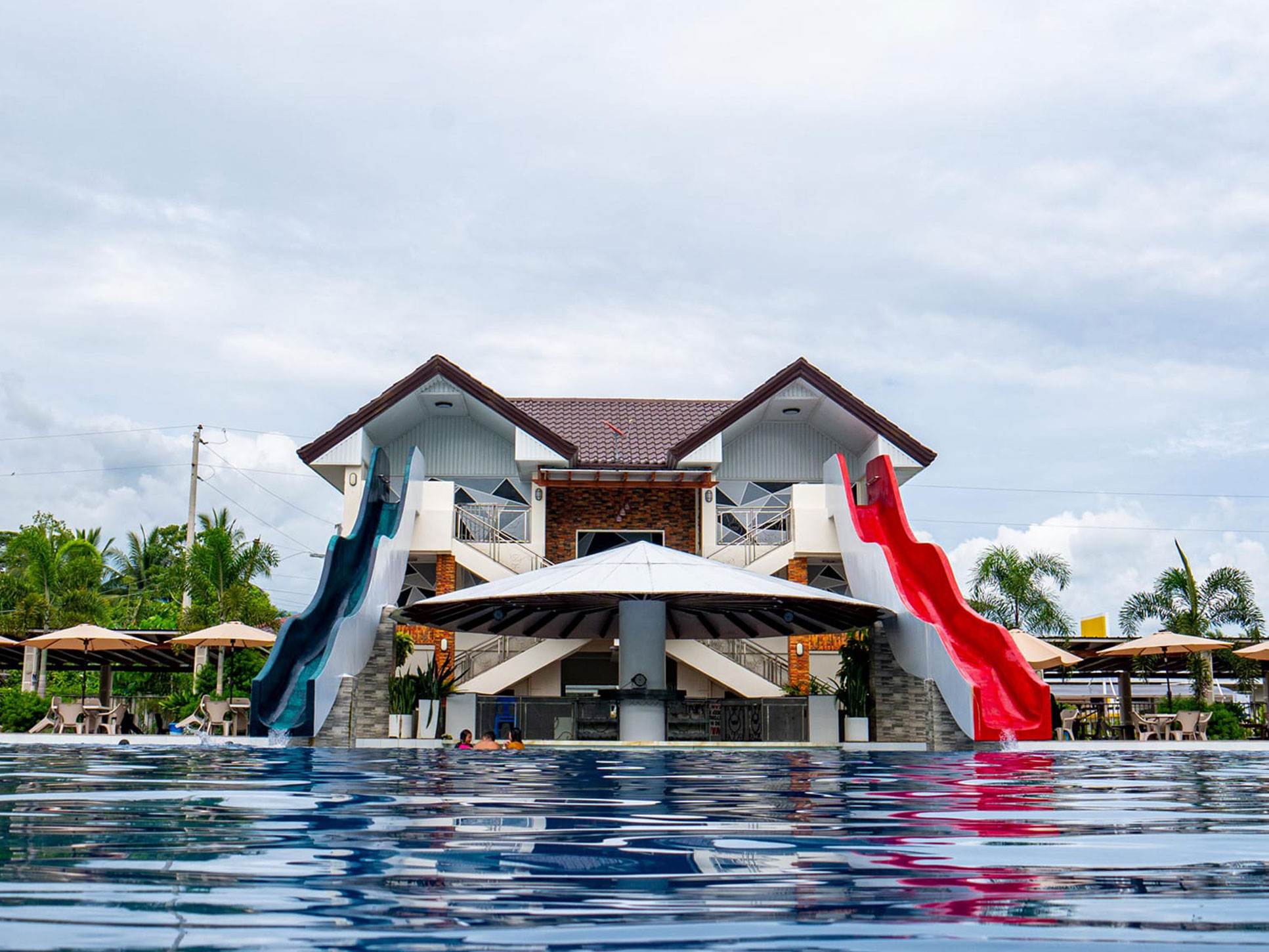 Sea Eagle Beach Resort